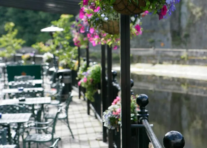Family resorts Kilkenny River Court